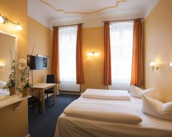 Hotel am Hermannplatz - Berlin - Bedroom