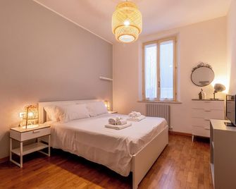 La casa del Vicolo 2 camere letto, Wi-Fi Aria Condizionata - Modena - Bedroom