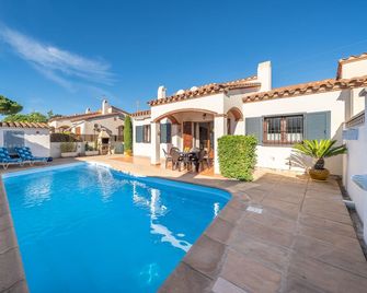 Holiday Home Mila - l'Escala - Zwembad