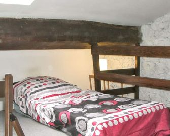 Maison charmante avec terrasse et jardin à Noves - Noves - Slaapkamer