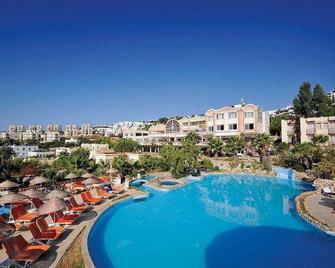 Palm Garden - Bodrum - Piscina