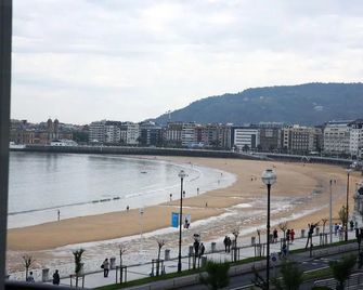 Seafront Luxury Studio - By Www,sansebastianapartments,es - San Sebastián