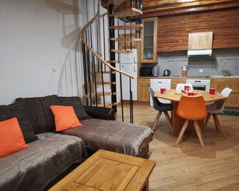 Furnished apartment n ° 7 - Le Monêtier-les-Bains - Salon