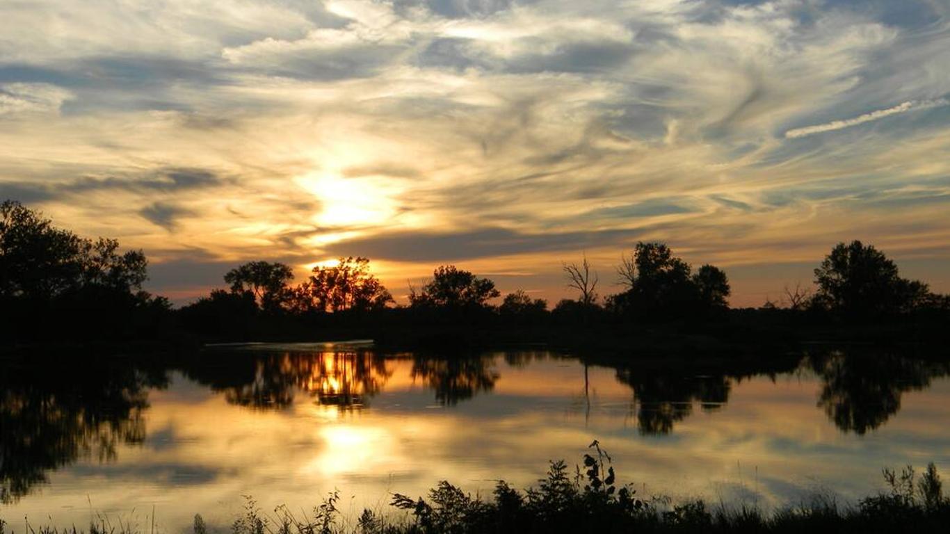 Sandhills Guest House Motel