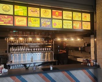 אינטה - מלון גאה אורבני - תל אביב יפו - תל אביב - בר