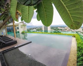 The Astra Chaing Mai - Chiang Mai - Pool