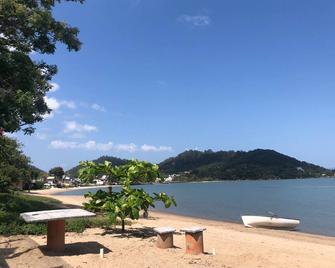 Apartment with fireplace - Florianopolis - Beach