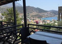 Kalkan Koc Apart - Kalkan - Balcony