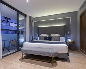 Hotel Lima - Adults Recommended - Marbella - Makuuhuone