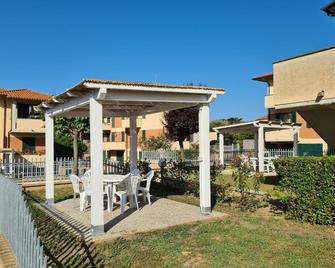 Villaggio Mietta - Castiglioncello - Patio