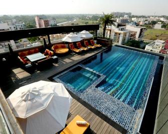 Hotel Madin - Varanasi - Balkong