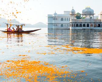 Taj Lake Palace - Udaipur