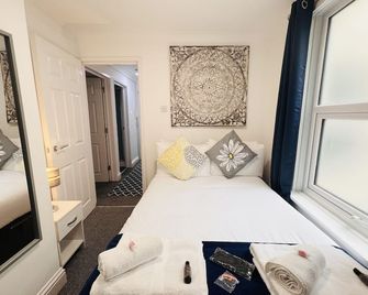 The Barbican Apartments - Plymouth - Yatak Odası