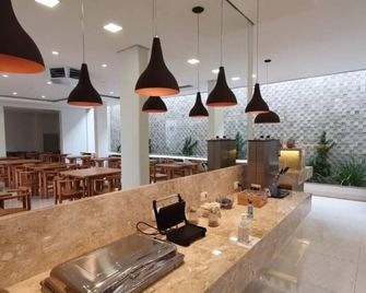 Hotel Fatti - Maringá