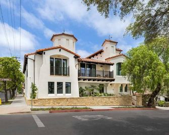 Casa Riviera - Boutique Suites in Downtown Santa Barbara - Santa Barbara - Building