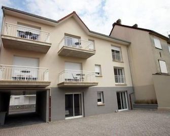 Hôtel du Cheval Blanc - Quend - Gebäude