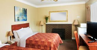 Travellers Haven Motel - Ottawa - Bedroom
