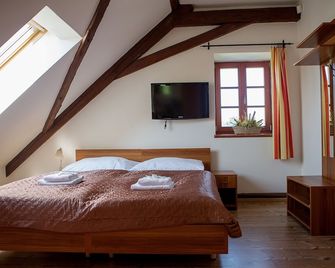 Hotel Rkc Nové Dvory - České Budějovice - Ložnice