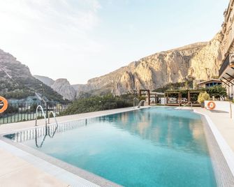 Complejo Turístico La Garganta - El Chorro - Piscina