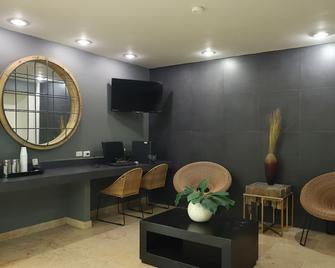 Home Suites Rotarismo - Culiacán - Lobby