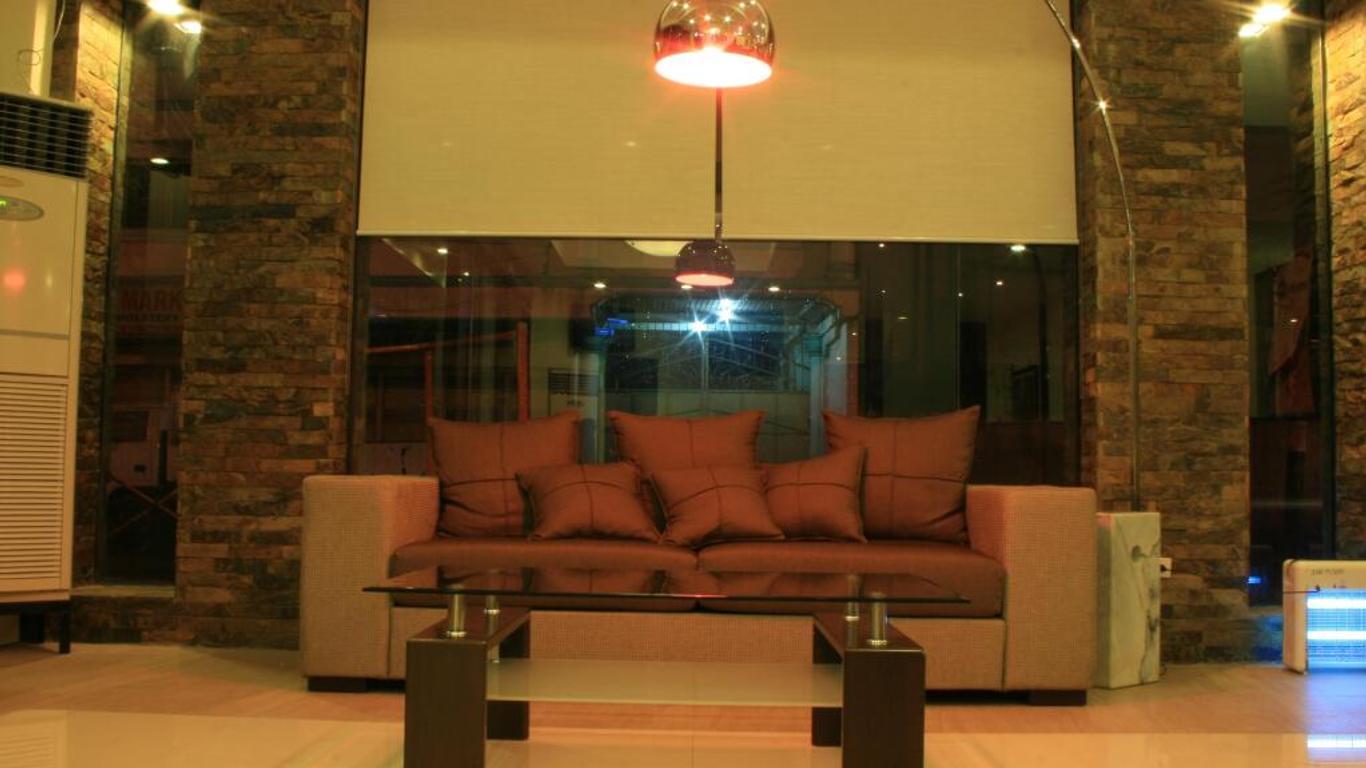 O Hotel