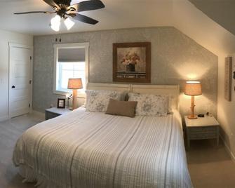 Snowgoose Pond Bed & Breakfast - Palmer - Chambre