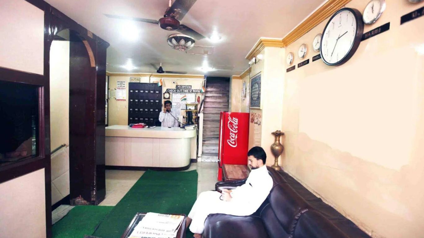 Hotel Al Madina palace