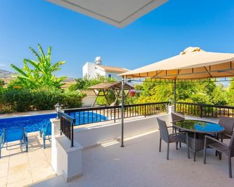 Villa Charoula Pente - Paphos - Balcon