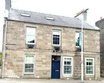 Allandale Aparthotel - Auchterarder - Building