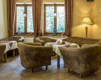 Hotel Dwór Karolówka - Zakopane