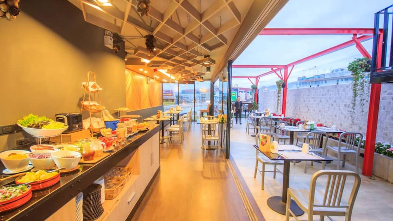 دوي تيرمينال هوتل