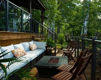 Footprints Couples Resort - Bancroft - Balcony