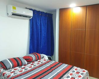 Comodo Apto 3 Habitaciones y 2 Baños - Santa Marta - Schlafzimmer