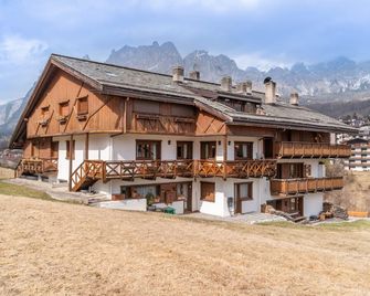 Cortina Lodge Stunning View R&R - Cortina d'Ampezzo - Edificio