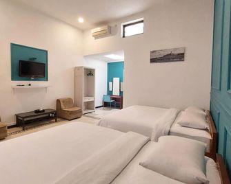 Riche Heritage Hotel - Malang - Habitación