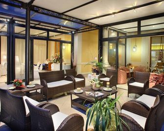 Albergo Alassio - מונטקטיני טרמה - טרקלין