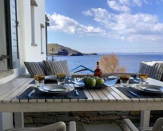 Aqua Blue, only 100 meters from the beach of Gialiskari - Ιουλίδα - Μπαλκόνι