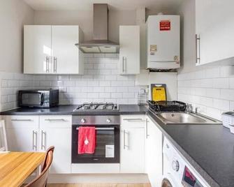 comfystay-london - London - Kitchen