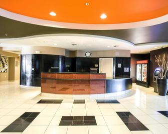 Courtyard by Marriott Merced - Merced - Front desk