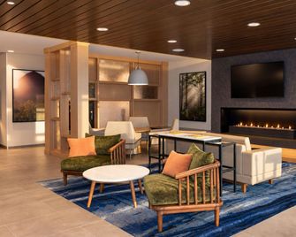 Fairfield by Marriott Inn & Suites Davenport - Davenport - Lounge