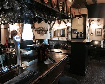 The Red Lion Inn & Restaurant - Prestatyn - Bar