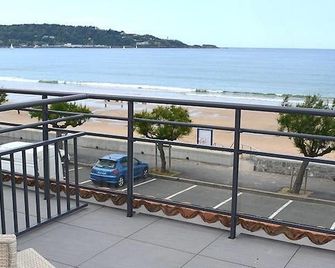Hotel Valencia - Hendaye - Balcony