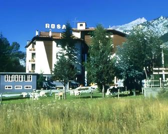 Hotel Rosa Serenella - Bardonecchia - Building