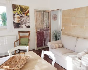 Mas Nina Rosa - Mazan - Living room