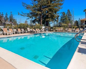 Sonoma Winegrower's Inn - Rohnert Park - Pool