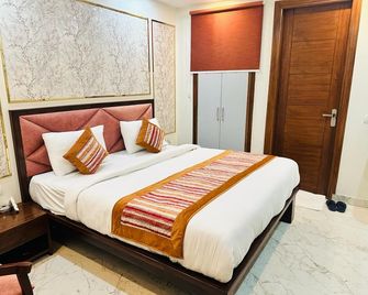 Hotel The Palm View - Neu-Delhi - Schlafzimmer