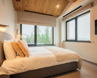 The Pines Bucegi Lodge - Bran - Bedroom