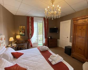 Brit Hotel & Spa Le Roc Au Chien - Bagnoles-de-l'Orne-Normandie - Schlafzimmer