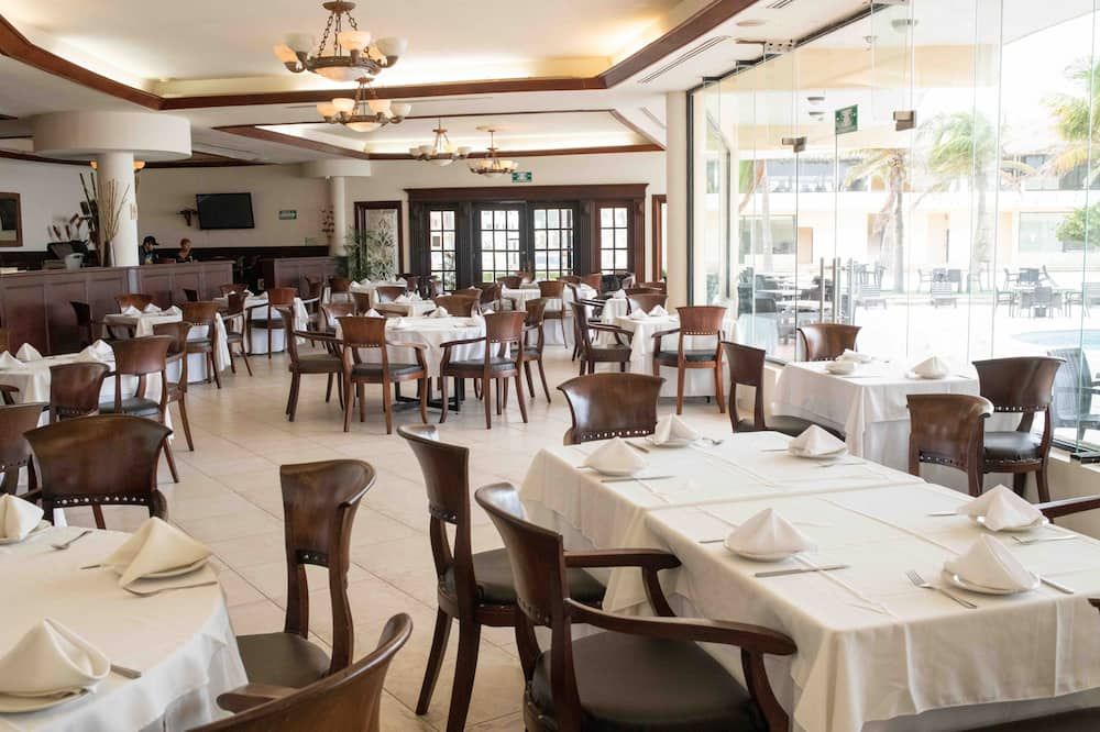 Hotel Arenas del Mar Resort - טמפיקו - מסעדה