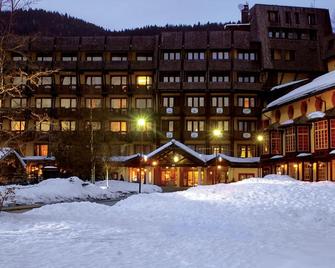Hotel Club Relais Des Alpes - Madonna di Campiglio - Building